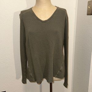 KUHL thermal shirt